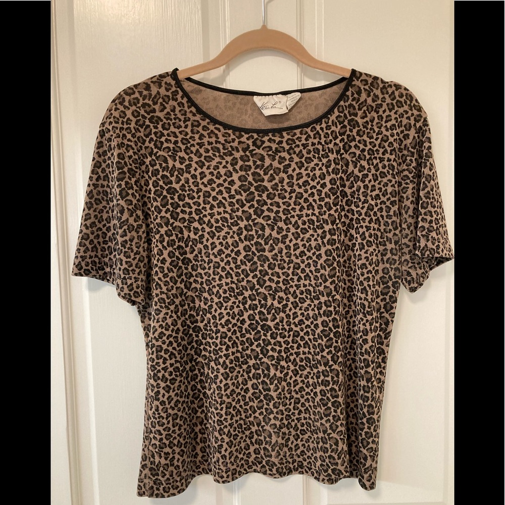 Kathie Lee animal print woman’s top short sleeve size S
